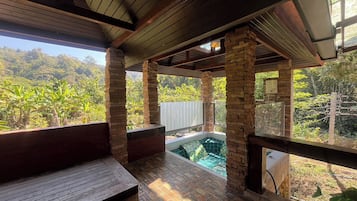 Superior-Doppelzimmer | Zimmersafe, Schreibtisch, kostenloses WLAN, Bettwäsche