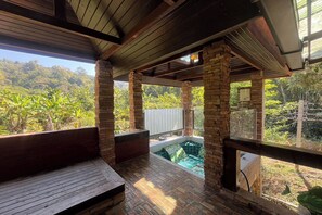 Caja de seguridad en la habitación, escritorio y wifi gratis