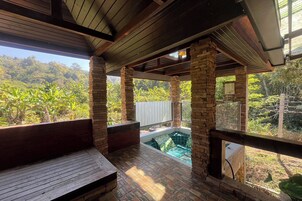 Superior Double Room | In-room safe, desk, free WiFi, bed sheets