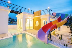 Superior Villa, Private Pool, Mountain View