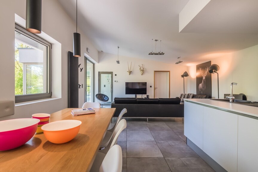 Maison à Noiseux Avec Piscine Intérieure - Marche-en-Famenne