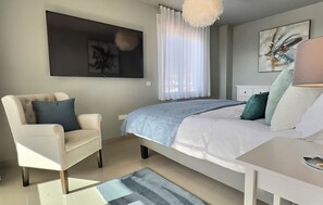 2 chambres, fer et planche à repasser, accès au Wi-Fi (inclus)