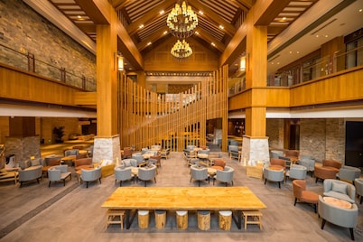 YunDing Grand Hotel