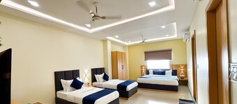 Hotel Manas Inn