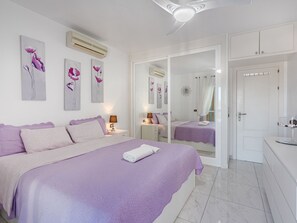2 Schlafzimmer, Schreibtisch, Bügeleisen/Bügelbrett, WLAN