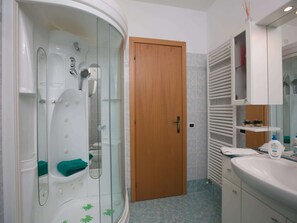 Bidet