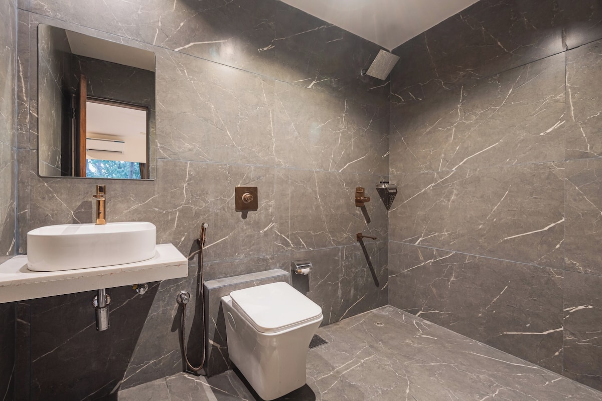 Suite | 1 bedroom, soundproofing, free WiFi