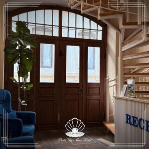 Entrée de l’hébergement