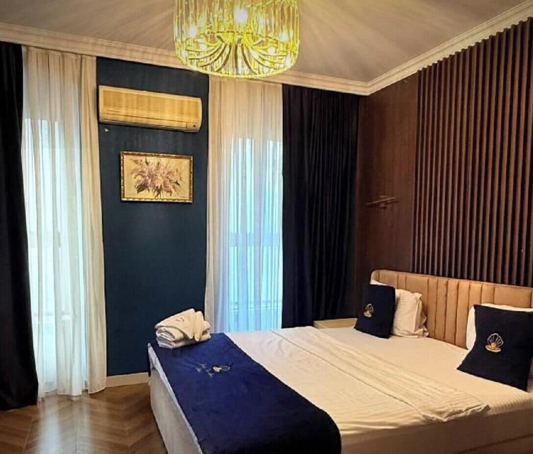 Deluxe Double Room, City View | Premium bedding, minibar, in-room safe, desk