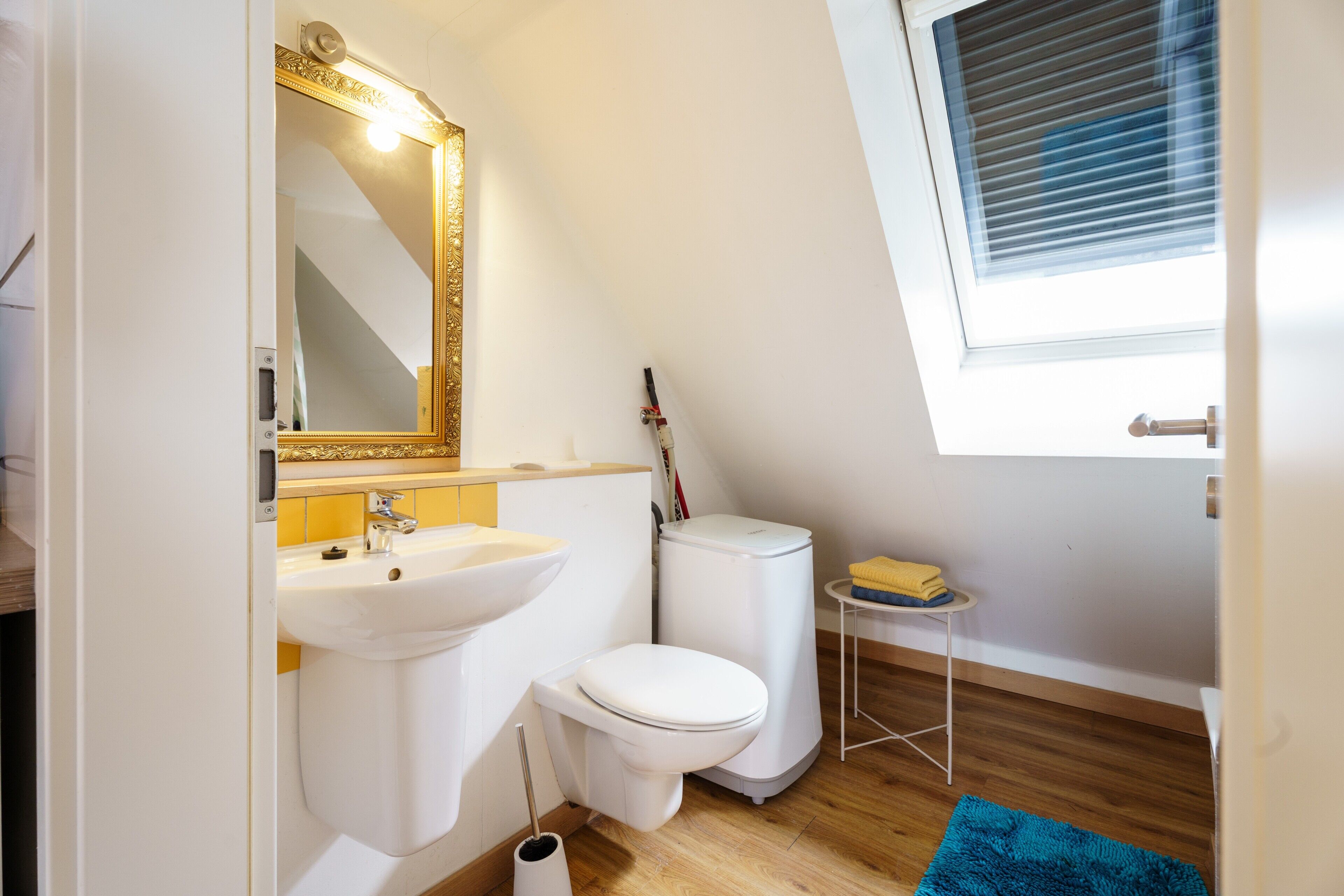 Douche, serviettes fournies