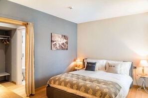 1 quarto, Wi-Fi de cortesia, roupa de cama