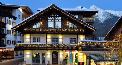 Apartment 'Neu Klein' with Mountain View, Balcony and Wi-Fi