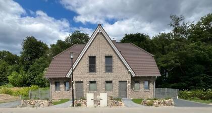 Ferienhaus 'Am Nationalpark 8A' mit Seeblick, Wi-Fi und Klimaanlage