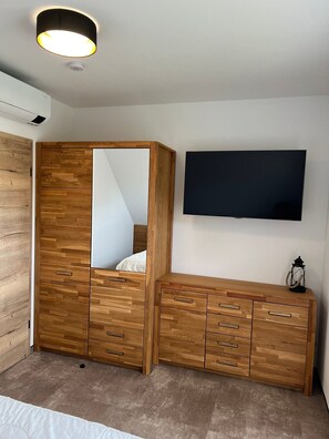 3 chambres, Wi-Fi gratuit, draps fournis