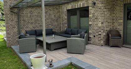 Ferienhaus 'Am Nationalpark 8A' mit Seeblick, Wi-Fi und Klimaanlage