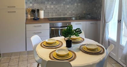 4-person air-conditioned apartment
