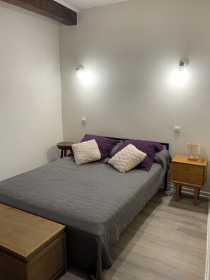 2 bedrooms, iron/ironing board, travel crib, WiFi - Mountain gite near Lourdes (Sireix)