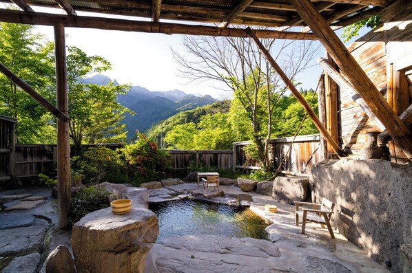 Hot springs - Ryokan Yakenoyu (Takayama)