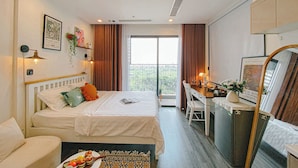 Classic Apartment, Balcony, Lake View - Vinhomes Ocean Park Apartment FL09 (Hanoi)