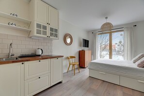Comfort Apartment | 1 bedroom, iron/ironing board, free WiFi