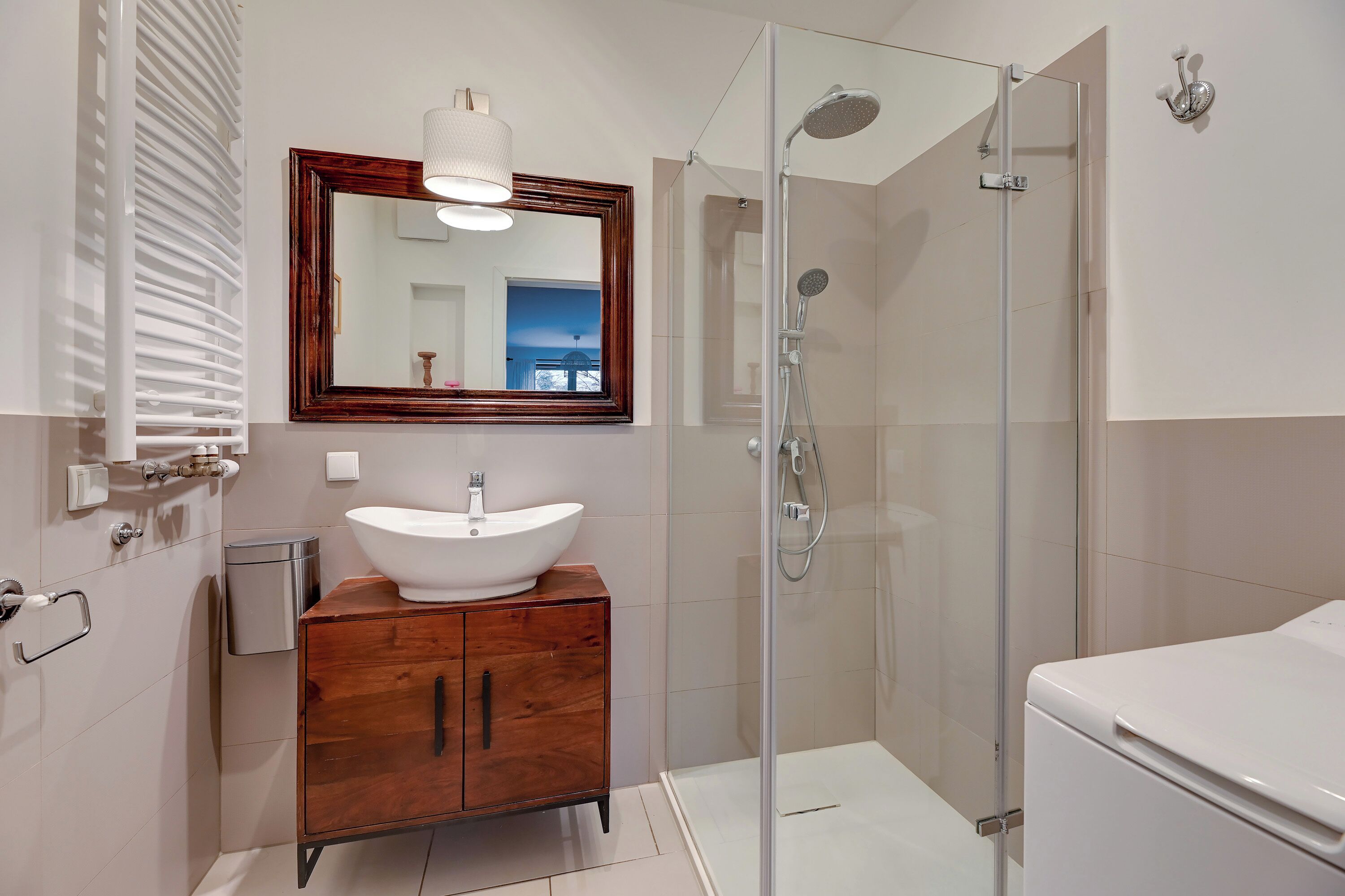 Comfort Apartment | Bathroom