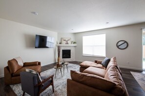 Smart TV, fireplace, offices