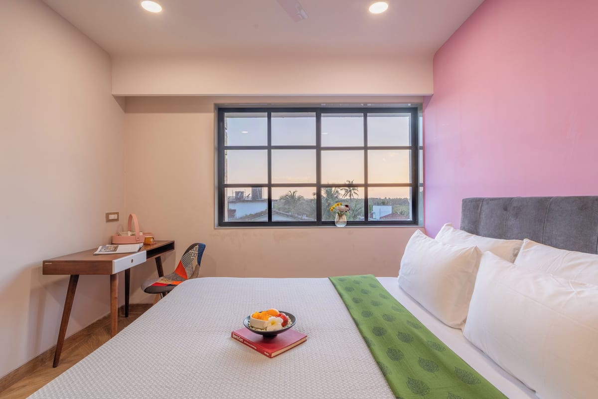 1 habitación, tabla de planchar con plancha y wifi gratis