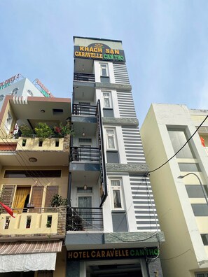 Front of property - Hotel Caravelle Can Tho 1 (Can Tho)