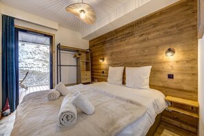 2 camere, culla da viaggio, Wi-Fi gratuito, lenzuola