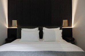 Căn hộ Cao cấp, quang cảnh sân vườn | 1 phòng ngủ, bộ trải giường bằng vải Frette của Ý 