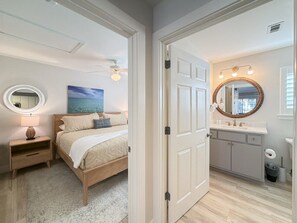 1 makuuhuone, silitysrauta/-lauta, vauvan matkasänky, ilmainen Wi-Fi