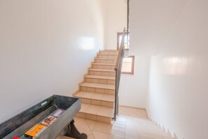 Interior - Cosy apartment for 7 guests with A/C, WIFI, TV and patio, close to Ostuni (Carovigno)