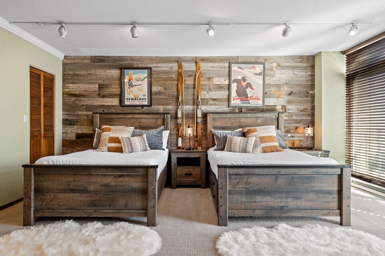 2 bedrooms, desk, iron/ironing board, free WiFi