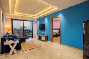 Televisión LCD 55 pulgadas con canales de televisión vía satélite