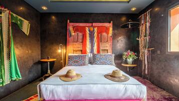 Signature Room | Premium bedding, Select Comfort beds, in-room safe