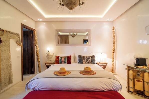 Superior Double Room, Non Smoking, Bathtub | Premium bedding, Select Comfort beds, in-room safe - Villa Otia (Marrakech)