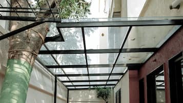 Suite estudio, balcón, vistas al jardín | Vistas al jardín