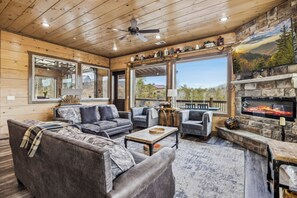 TV, fireplace - Ultimate Entertaining Cabin - Indoor Pool - Theater Room - King Beds - Hot Tub (Sevierville)
