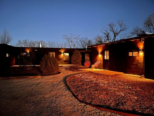 Dreamy, Airy 2bd - Senja Suite @ La Dea