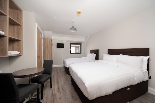 Hugh Lynch's Self Catering Accommodation