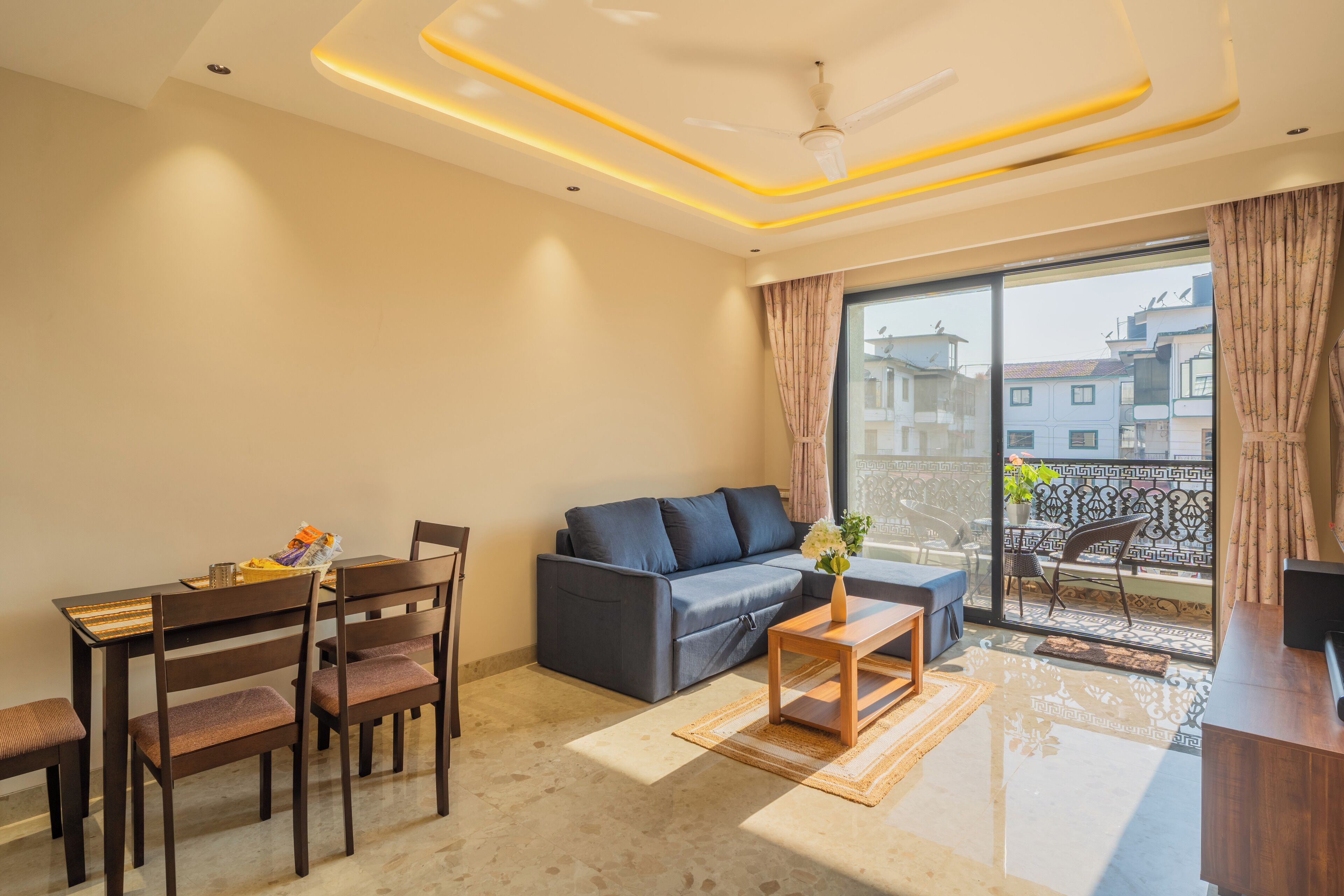 Apartment, 1 King Bed, Balcony, City View | Living area | Flat-screen TV