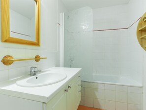 Bathroom - Studio for 4, pets allowed, at the foot of the slopes (Les Deux Alpes)