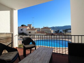 Property grounds - CABIONI 4 - Amplia casa adosada con piscina comunitaria abierta de junio a septiembre, situada a pocos metros de la playa de Grifeu (Llançà)