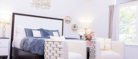 4 bedrooms, iron/ironing board, travel cot, free WiFi