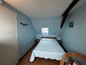 1 bedroom, free WiFi - Central T2 with WIFI and free parking in La Roche-Posay (La Roche-Posay)