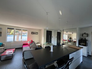Interior - Family home with pool, Wi-Fi and parking in Gujan-Mestras (Gujan-Mestras)