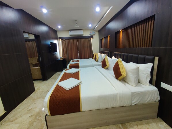 Phòng Suite Elite, quang cảnh biển | 1 phòng ngủ, bàn, khu vực làm việc phù hợp cho laptop