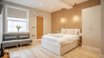 1 bedroom, iron/ironing board, internet