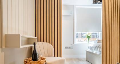 A couples retreat that sleeps 2 guests in 1 bedroom