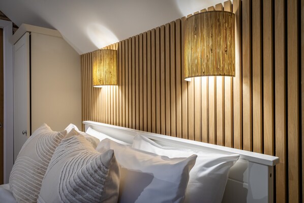 1 bedroom, iron/ironing board, internet